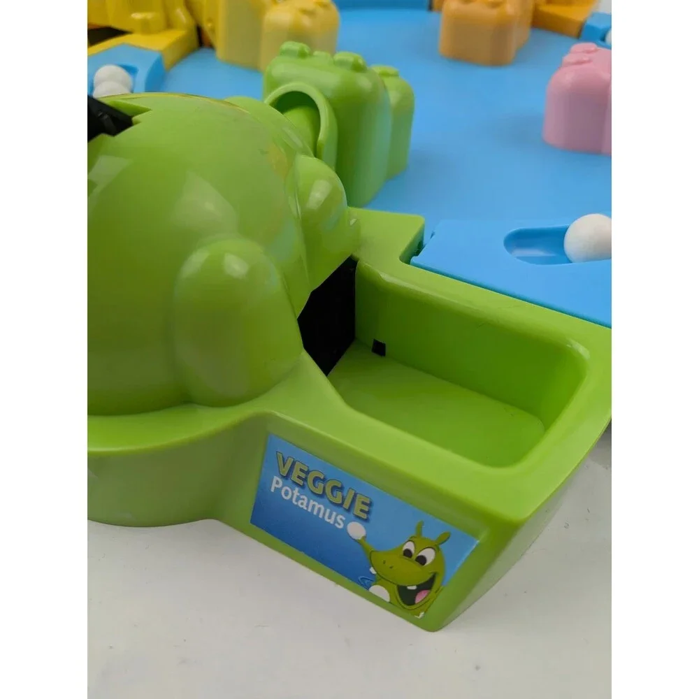 Hungry Hungry Hippos Board Game Tabletop Hasbro 2006 16 Marbles No Box